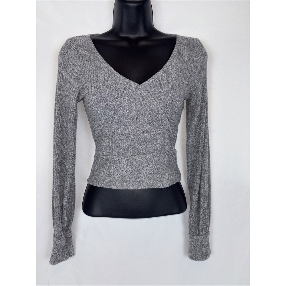 Hollister Gray Long Sleeve Wrap Tunic Crop Ribbed V-Neck Top Small